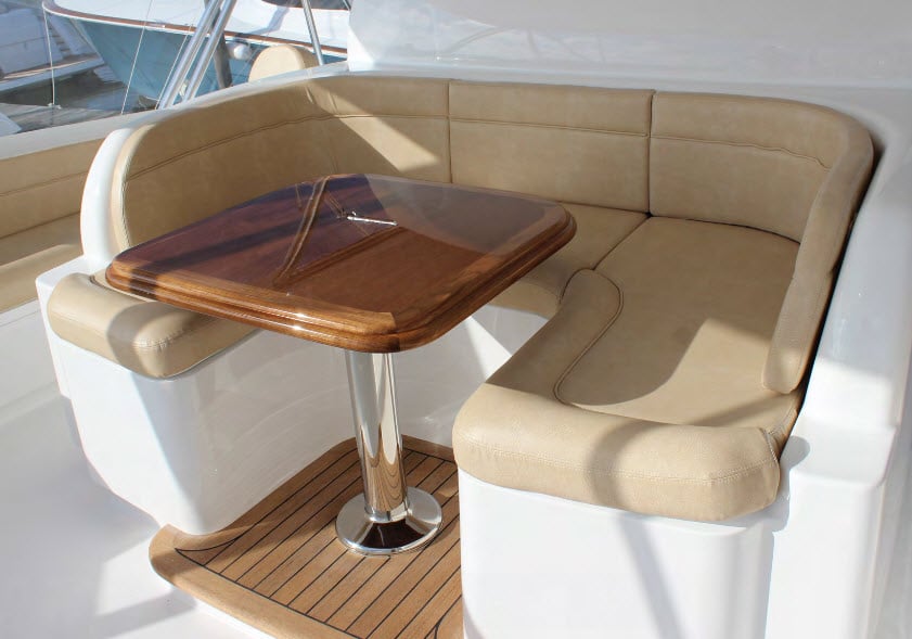 Viking Yachts 80 Convertible