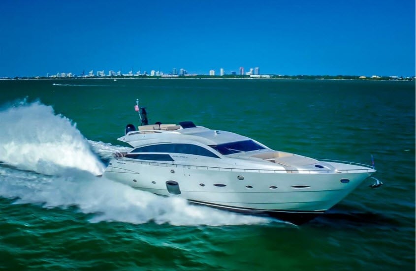 92 Pershing Express Yacht