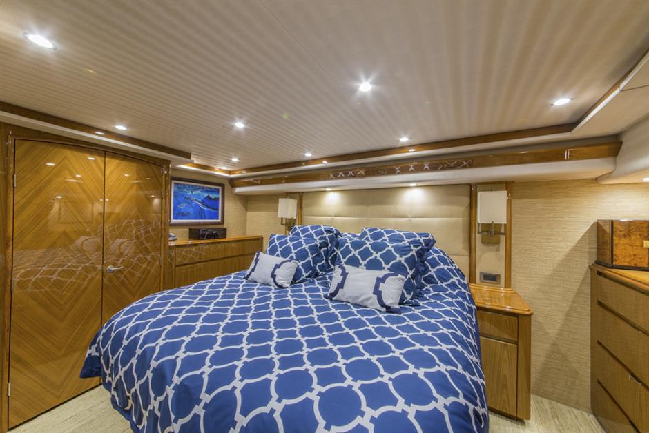 Image 1887: Master Stateroom