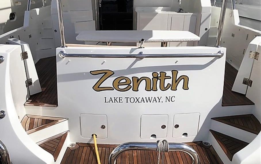 Image 2045: transom
