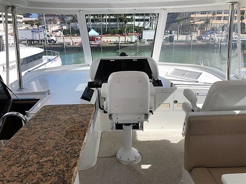 Image 2040: Pilothouse