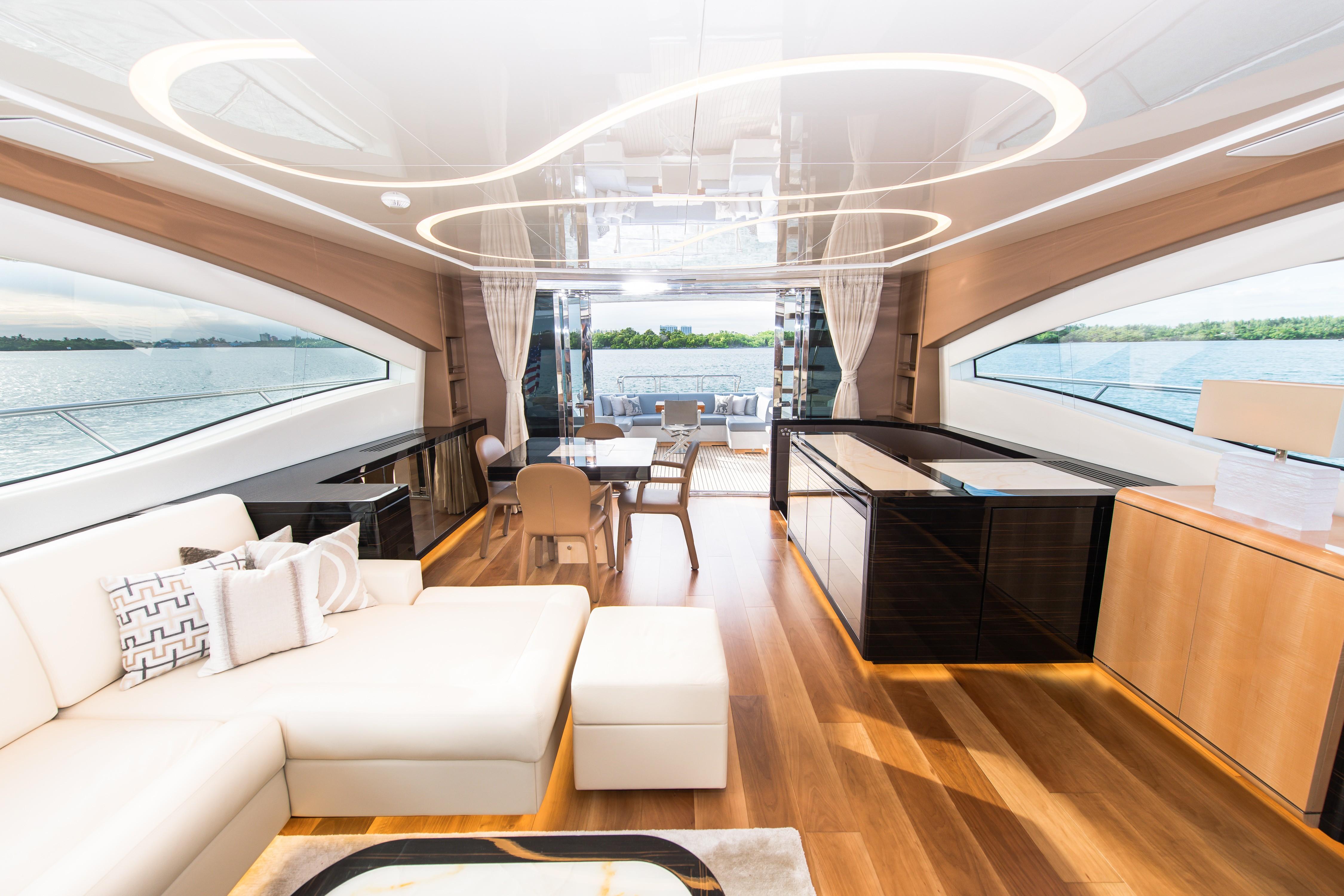 Image 2891: 2019 Mangusta 94