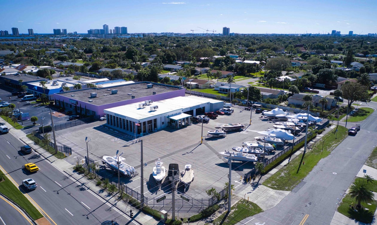 HMY Outboard Boating Center
