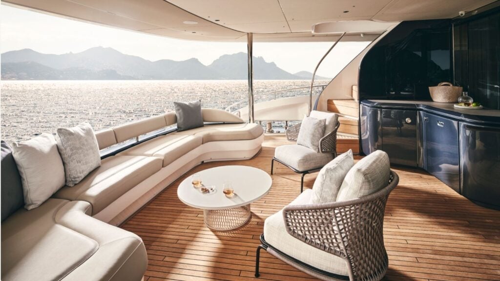 Princess Y95 Aft Deck