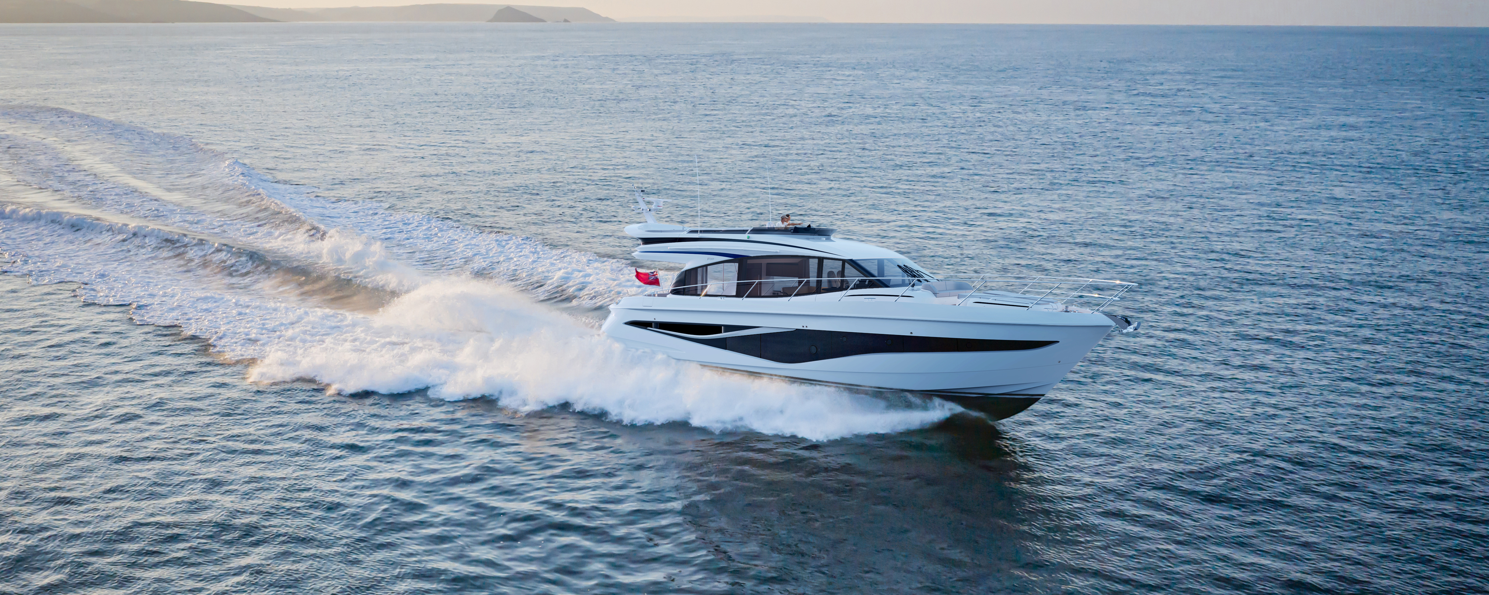 f58-exterior-cgi-white-hull .png