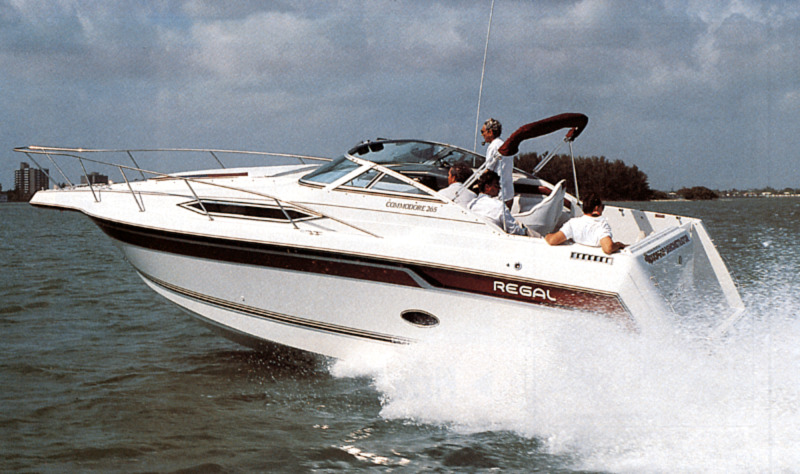 Regal Yachts 265-270-276 Commodore