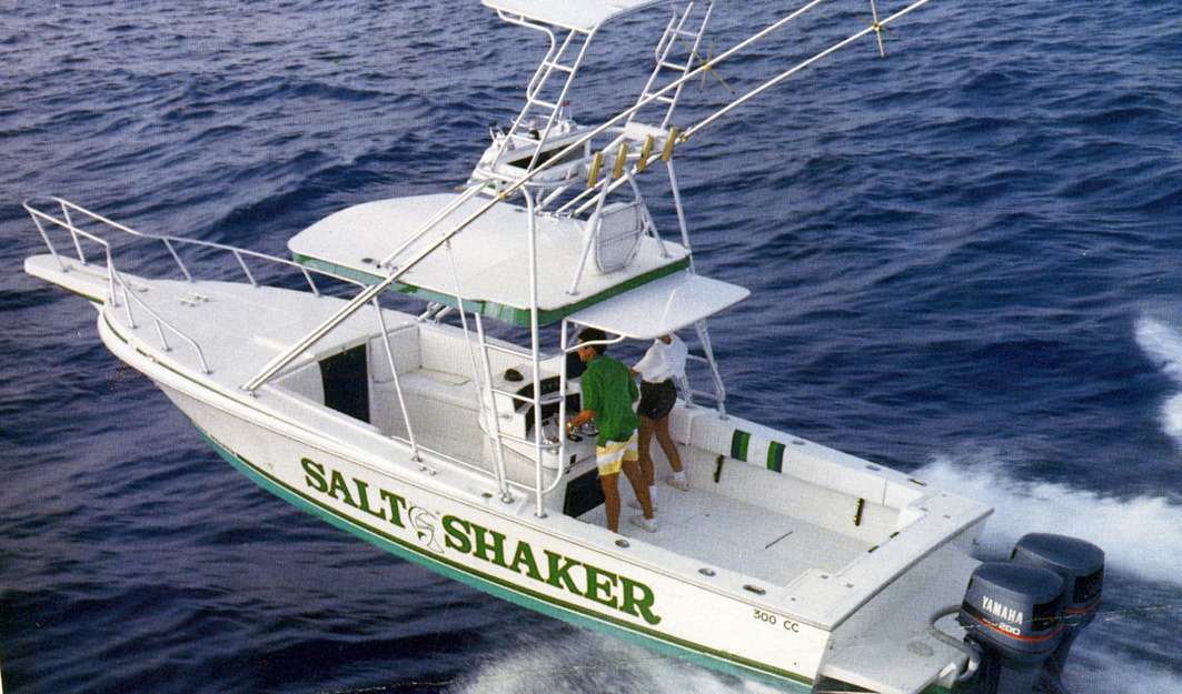 Salt Shaker 300 Center Console