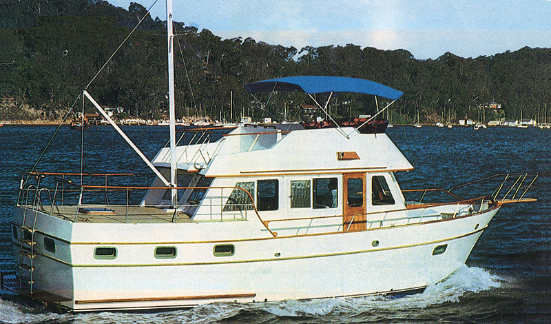 Sea Ranger 39 Sundeck (1980–89) | HMY Yachts