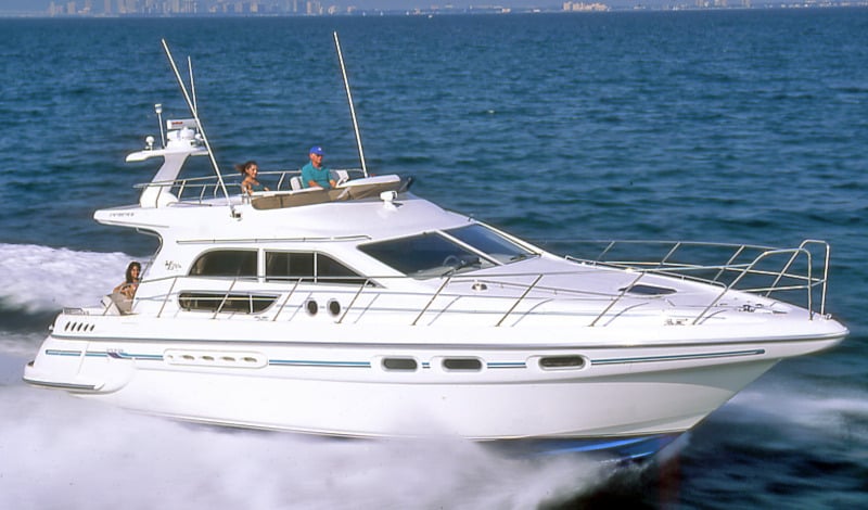 Sealine Yachts F44 Flybridge
