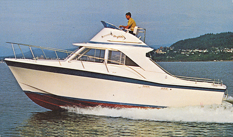 Uniflite 28 Sport Sedan