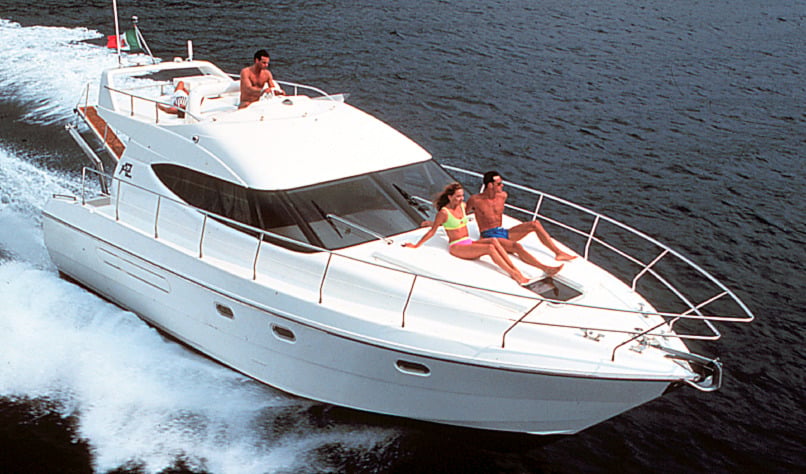Azimut Yachts 36 Flybridge