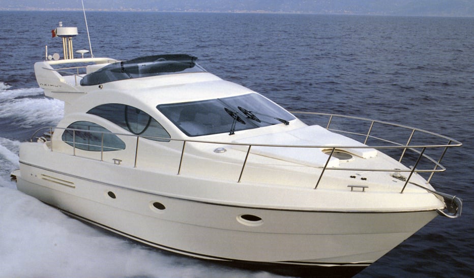 Azimut Yachts 42 Flybridge
