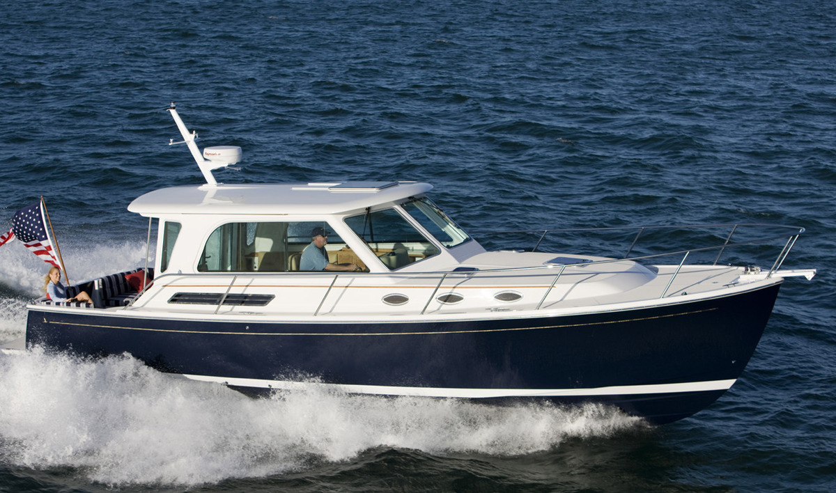 Back Cove Yachts 37-370-372
