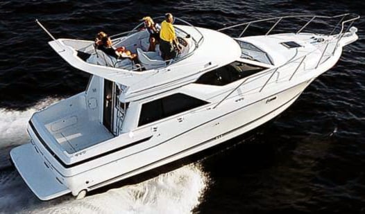 Bayliner Yachts 3488 Avanti Command Bridge