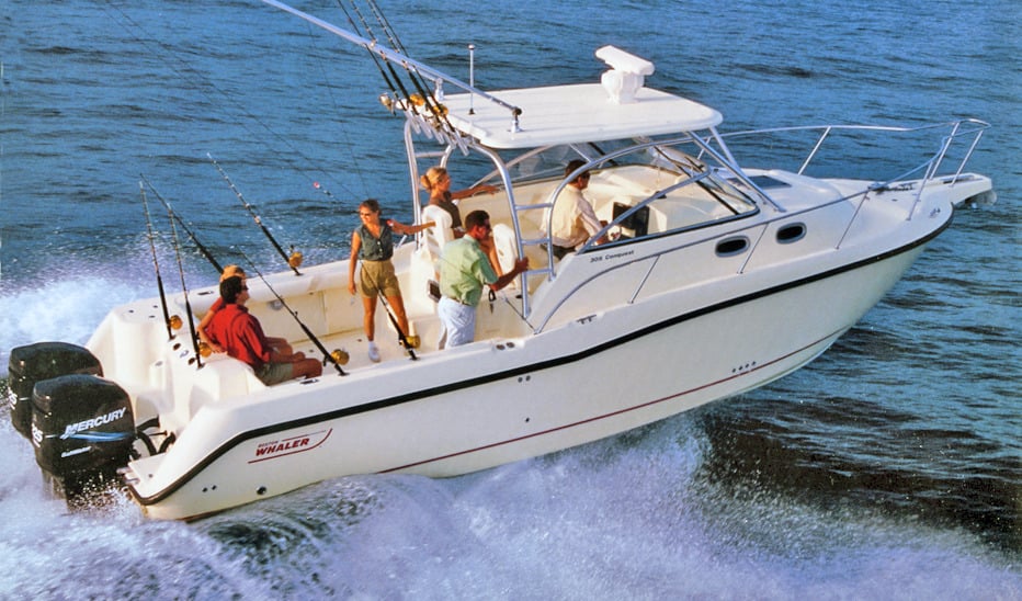 Boston Whaler 305 Conquest