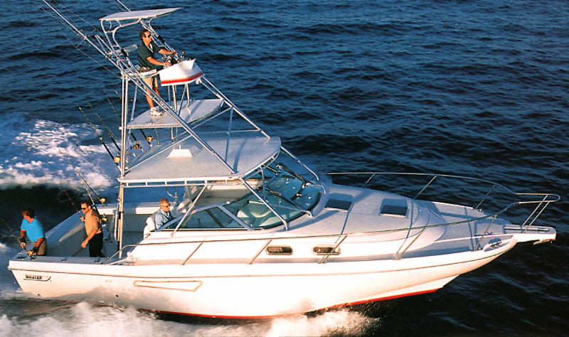 Boston Whaler 34 Defiance; 350 Defiance