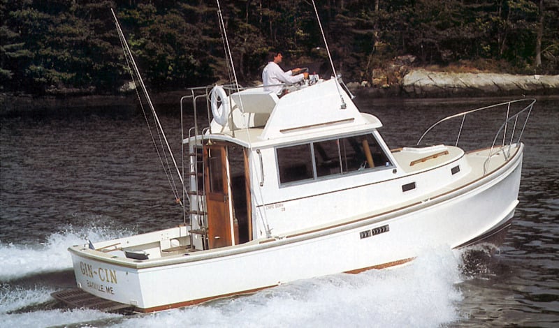 Cape Dory Yachts 28 Flybridge Cruiser