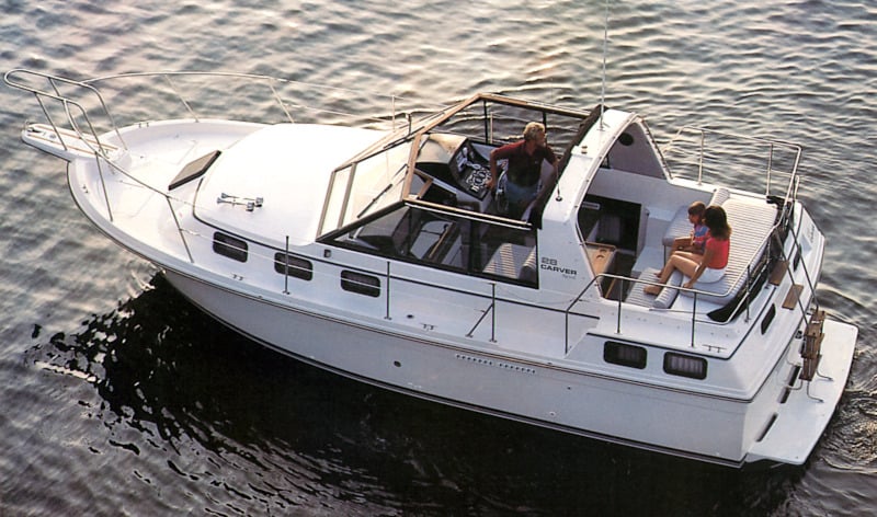 Carver Yachts 2807 Riviera (1983–89) | HMY Yachts