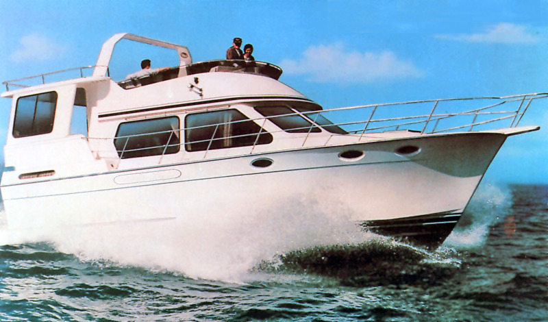 Aquarius 41 Motor Yacht