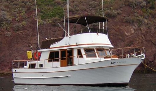 CHB Yachts 38 Double Cabin