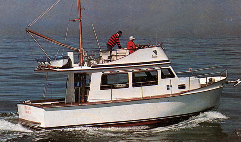 Cheoy Lee Yachts 35 Trawler