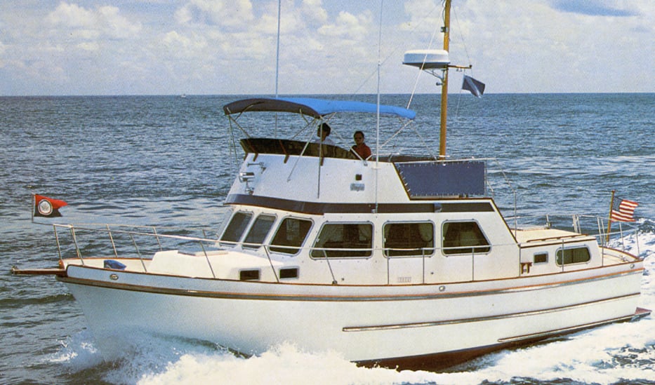 Cheoy Lee Yachts 40 LRC