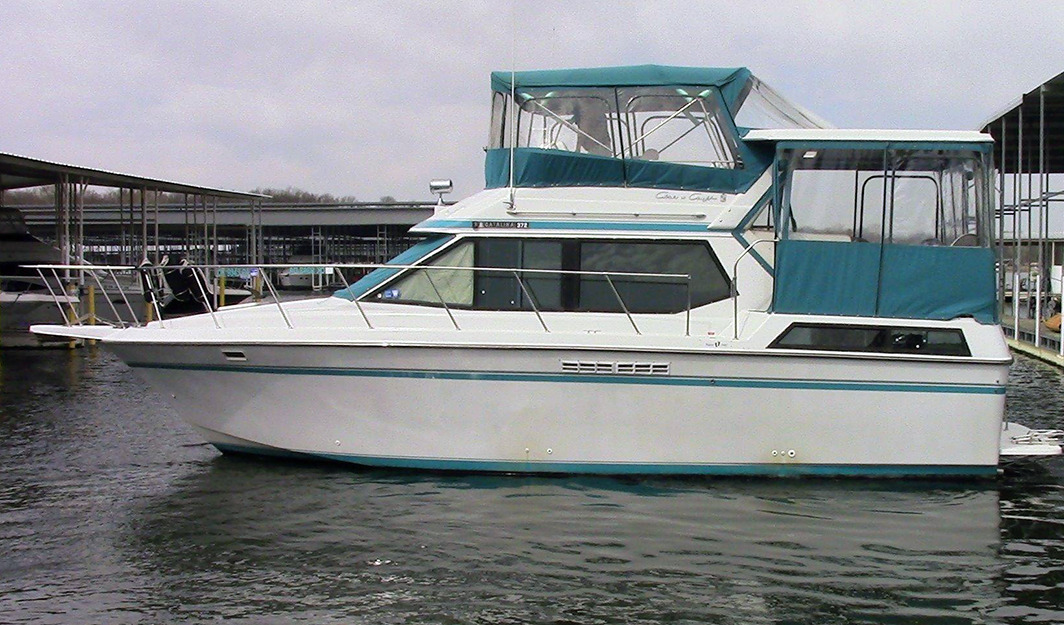 Chris Craft Yachts 372 Catalina
