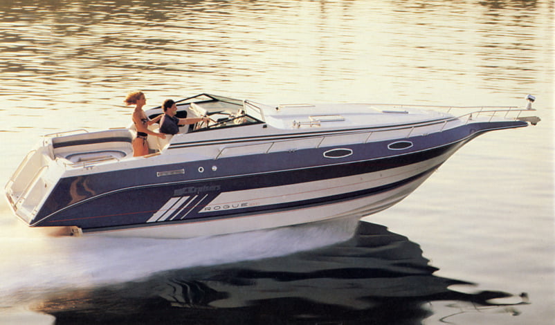Cruisers Yachts 286-2860-3000 Rogue