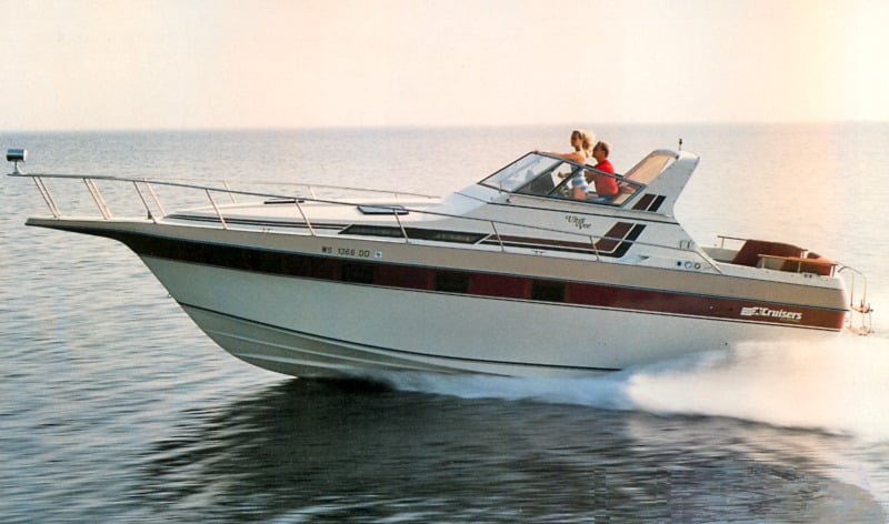 Cruisers Yachts 336 Ultra Vee