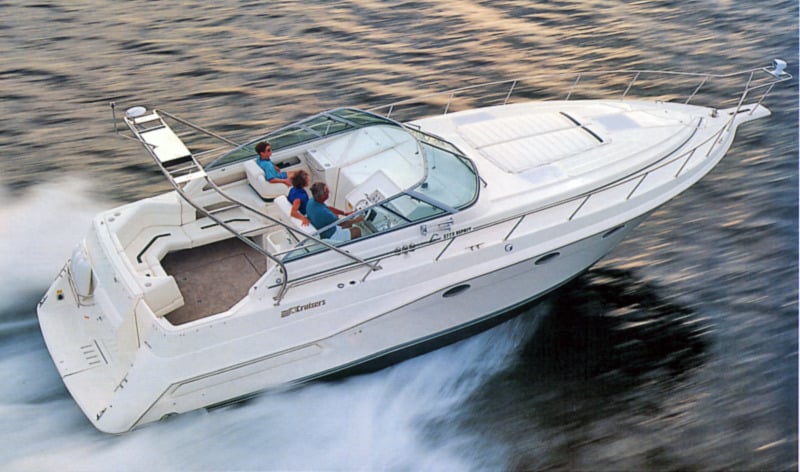 Cruisers Yachts 3670 Esprit; 3675-3775 Esprit