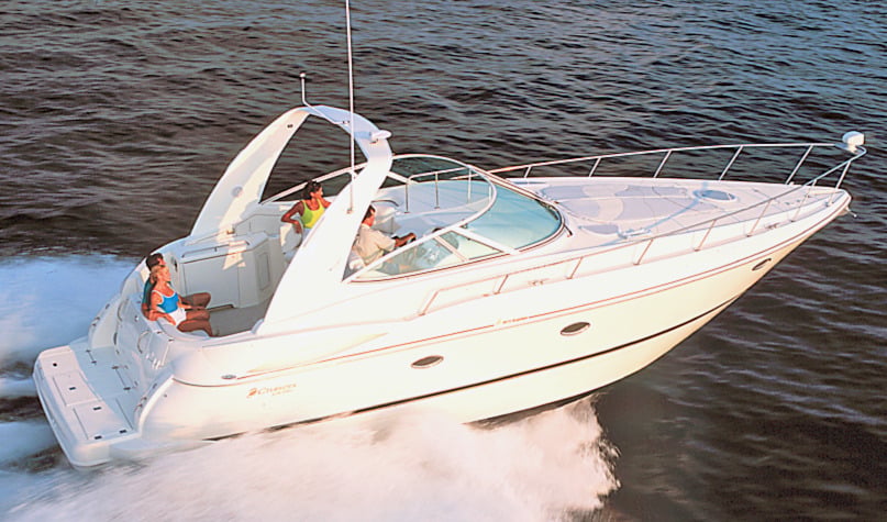 Cruisers Yachts 3672-3772-370 Express