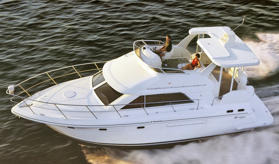 Cruisers Yachts 3650-3750 Motor Yacht; 375 Motor Yacht