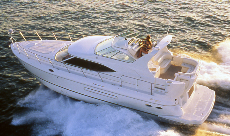 Cruisers Yachts 4450 Express Motor Yacht