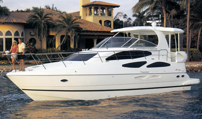 Cruisers Yachts 455 Express Motor Yacht