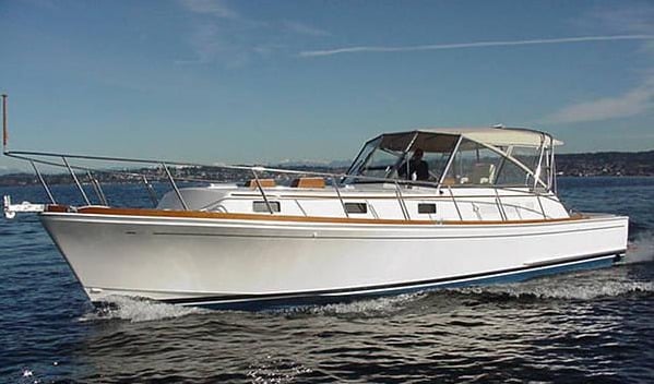 Grand Banks Yachts Eastbay 43 EX