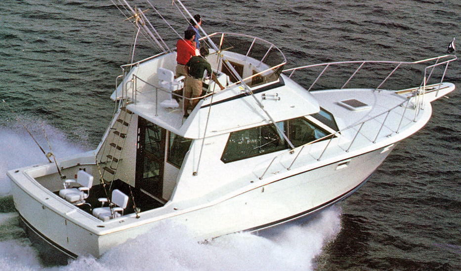Hatteras Yachts 36 Convertible