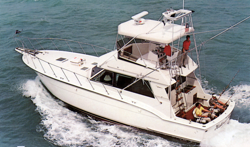 Hatteras Yachts 43 Convertible