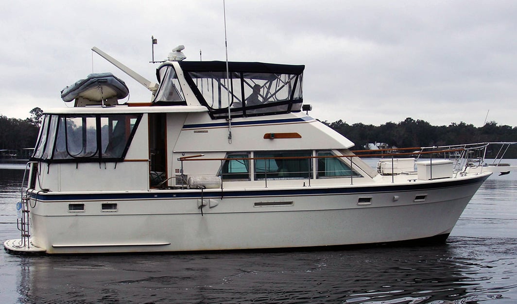 Hatteras Yachts 43 Motor Yacht