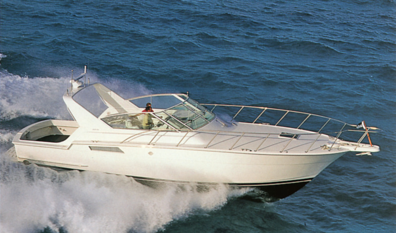 Hatteras Yachts 43 Sport Express