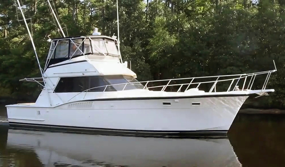 Hatteras Yachts 46 Convertible