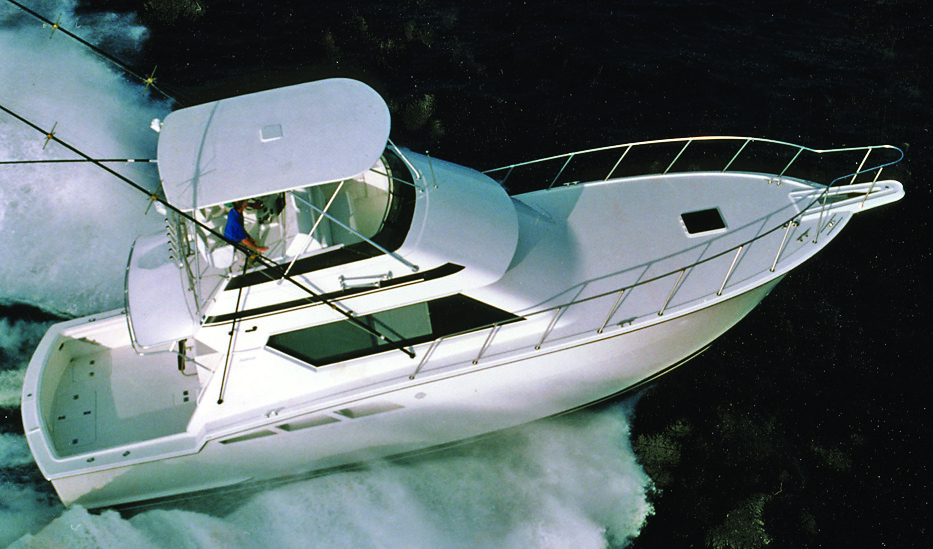 Hatteras Yachts 46 Convertible