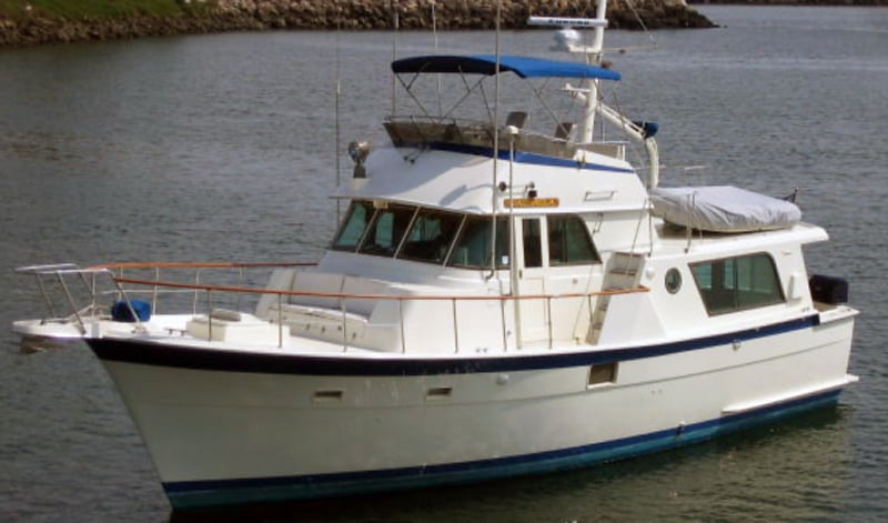 Hatteras Yachts 48 LRC