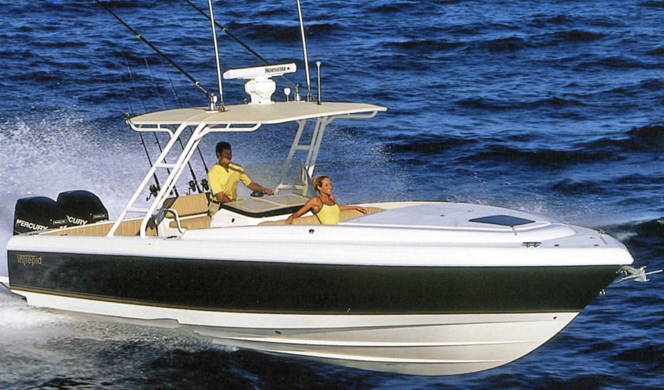 Intrepid Yachts 323 Cuddy