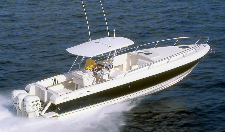 Intrepid Yachts 366 Cuddy (1999–2003) | HMY Yachts
