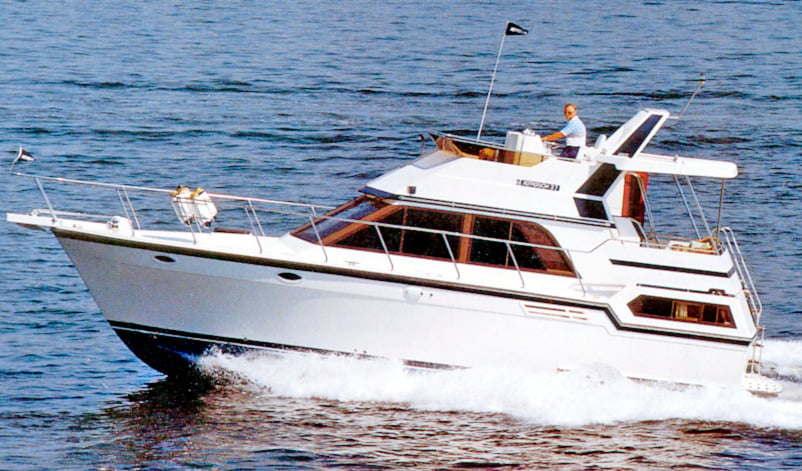 Jefferson Yachts 37 Sundeck