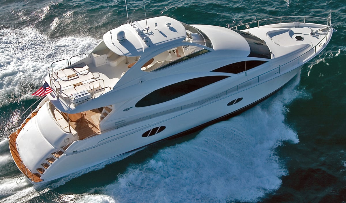 Lazzara Yachts 68 Motor Yacht