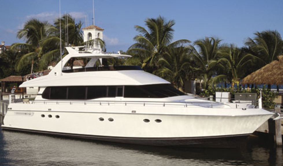 Lazzara Yachts 76 Skylounge