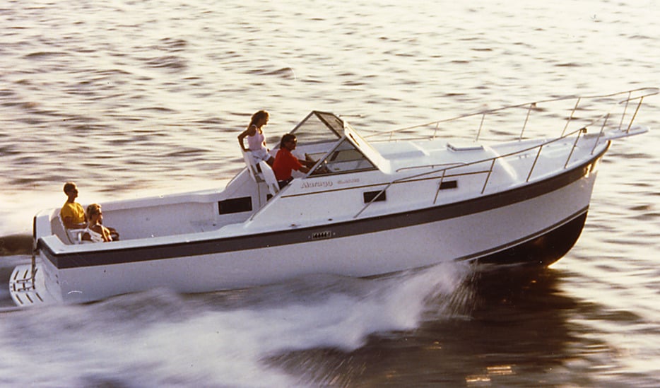 Luhrs Yachts 30 Alura