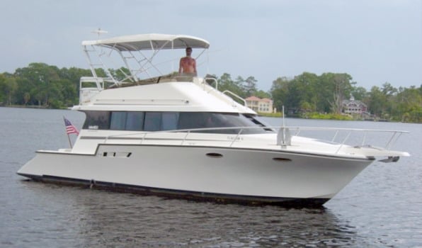 Luhrs Yachts 3400 Motor Yacht