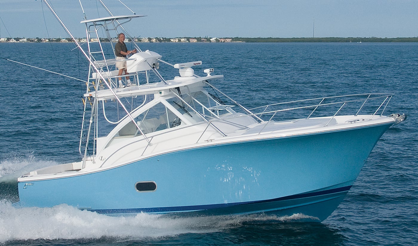 Luhrs Yachts 37 Open (IPS)